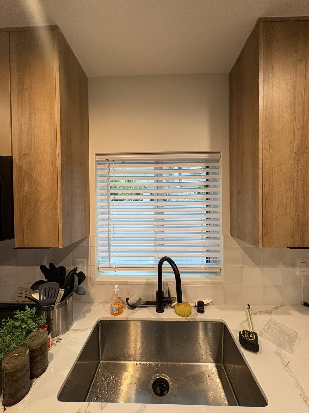 Kitchen blinds installed